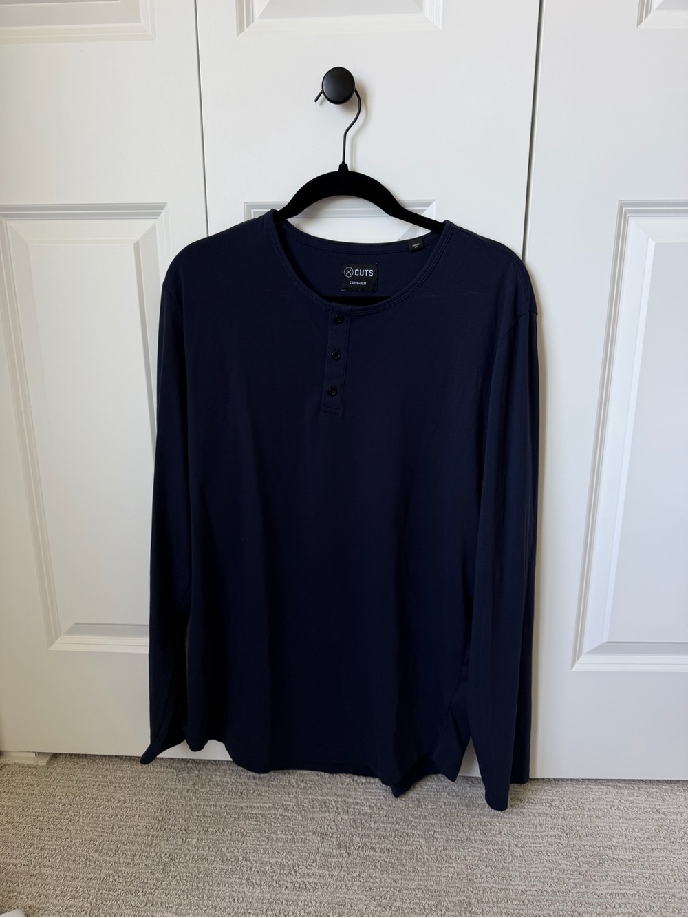 Men’s Cuts Clothing Shirt
